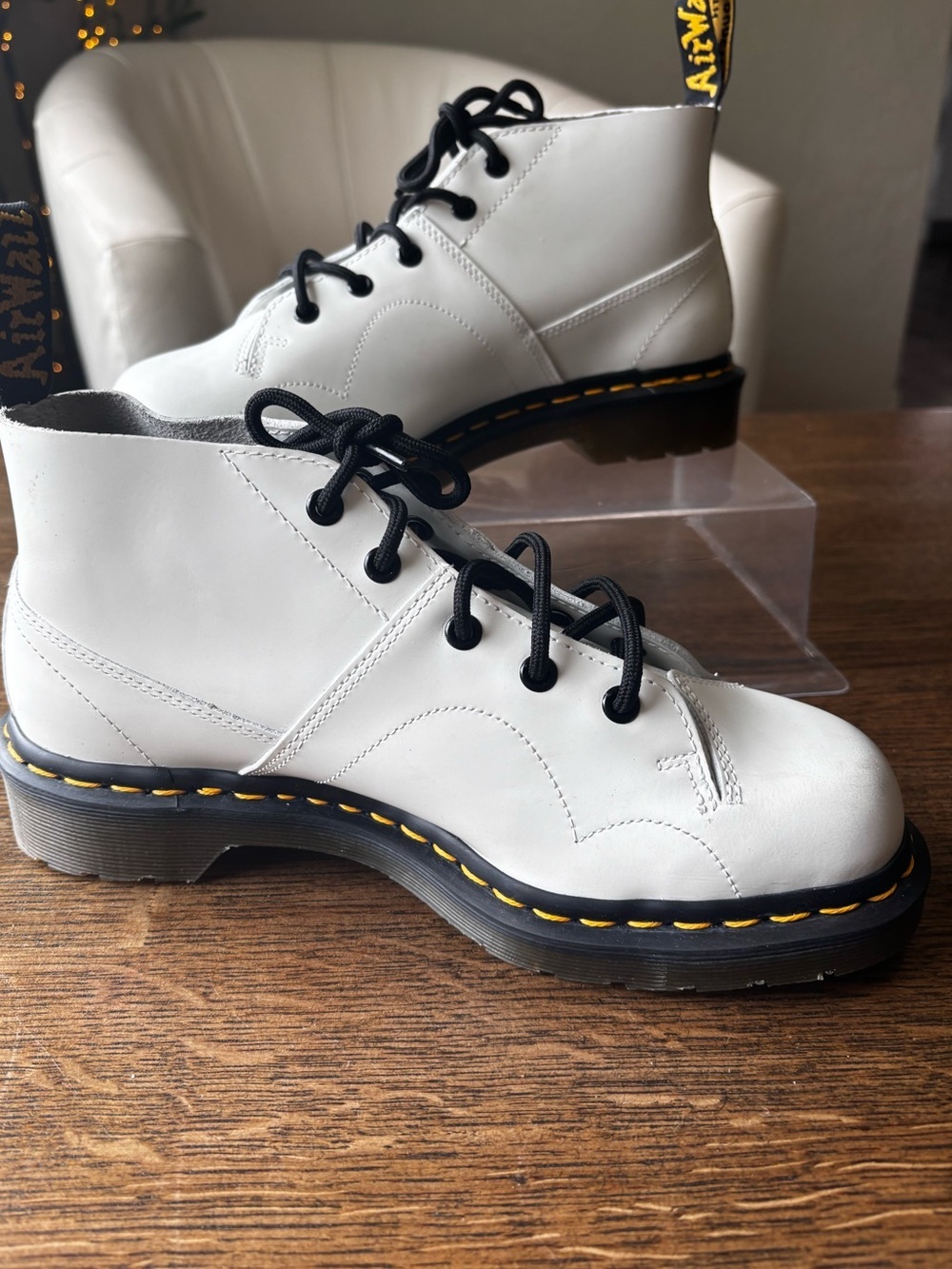 Dr. Martens Church White Leather Chukka Boots‎ EU 41 US 9 Excellent